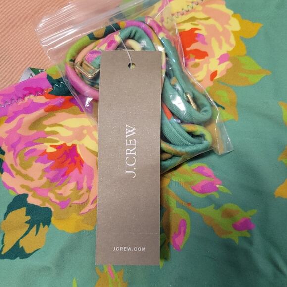 NWT J.Crew Crisscross Cutout Bandeau One Piece Swimsuit Rose Garden Bloomcore 22 - Picture 5 of 8